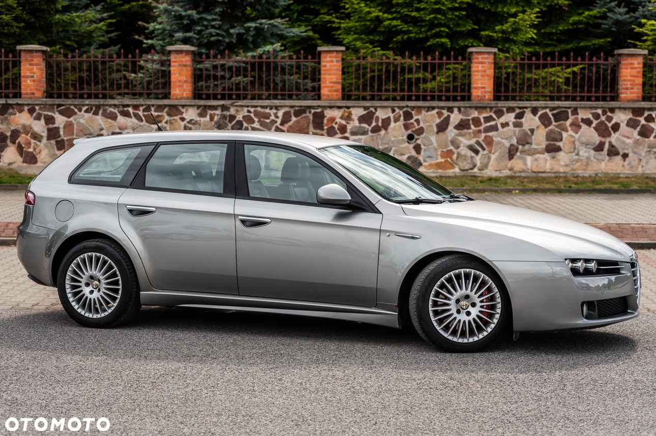 Alfa Romeo 159 1.9JTDM ti - 9