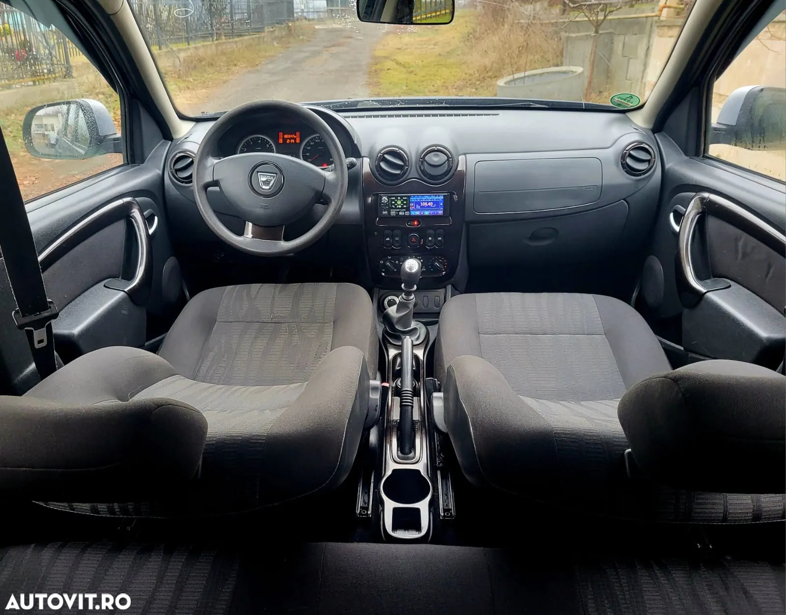 Dacia Duster 1.6 4x4 - 9