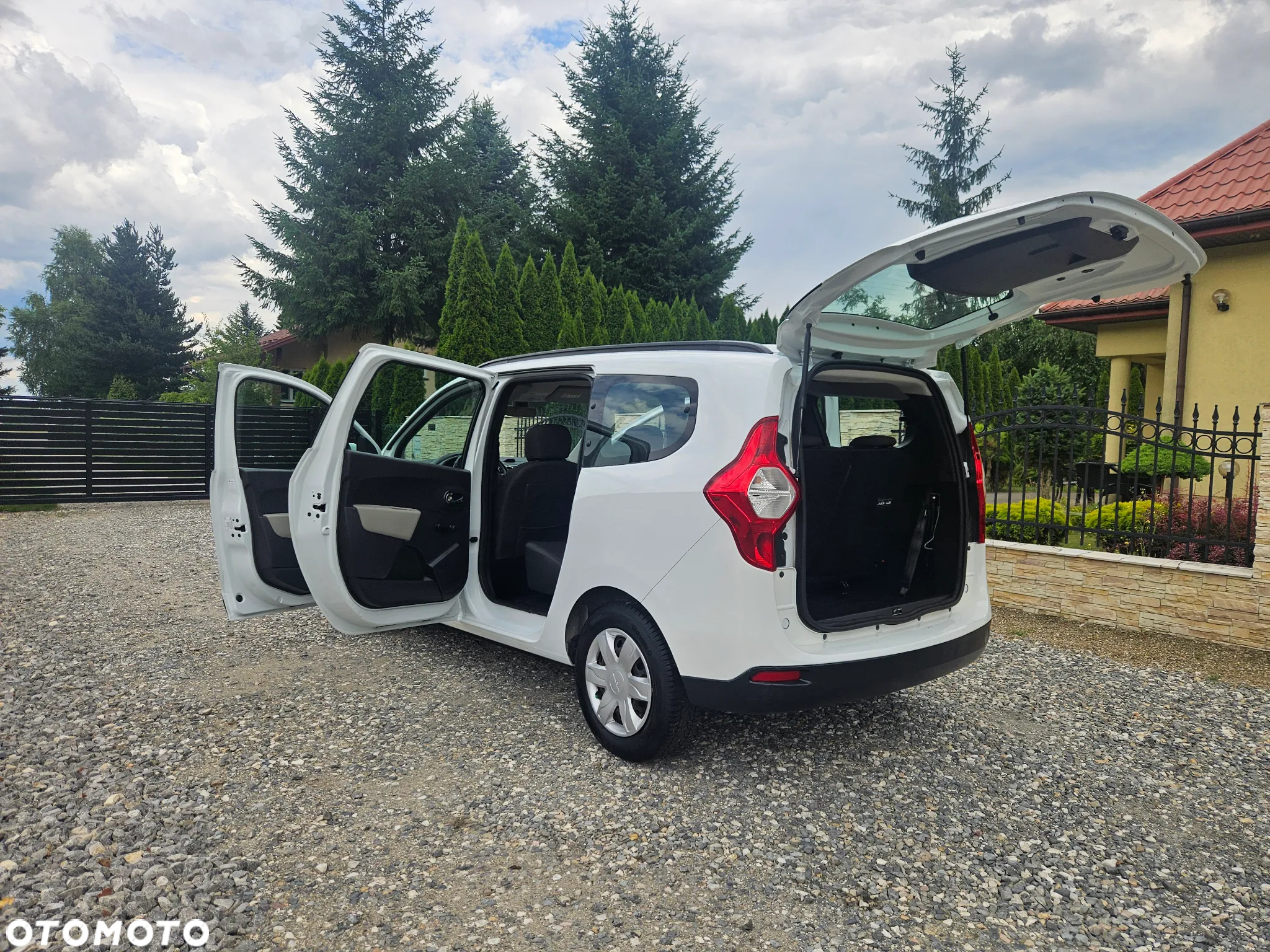 Dacia Lodgy - 16