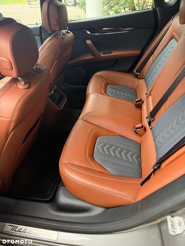 Maserati Quattroporte Q4 GranLusso S - 6