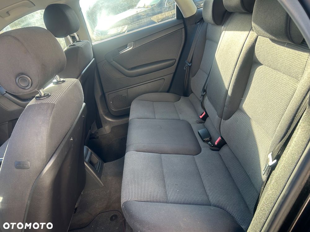 Audi A3 Sportback 1.6 Ambiente - 11