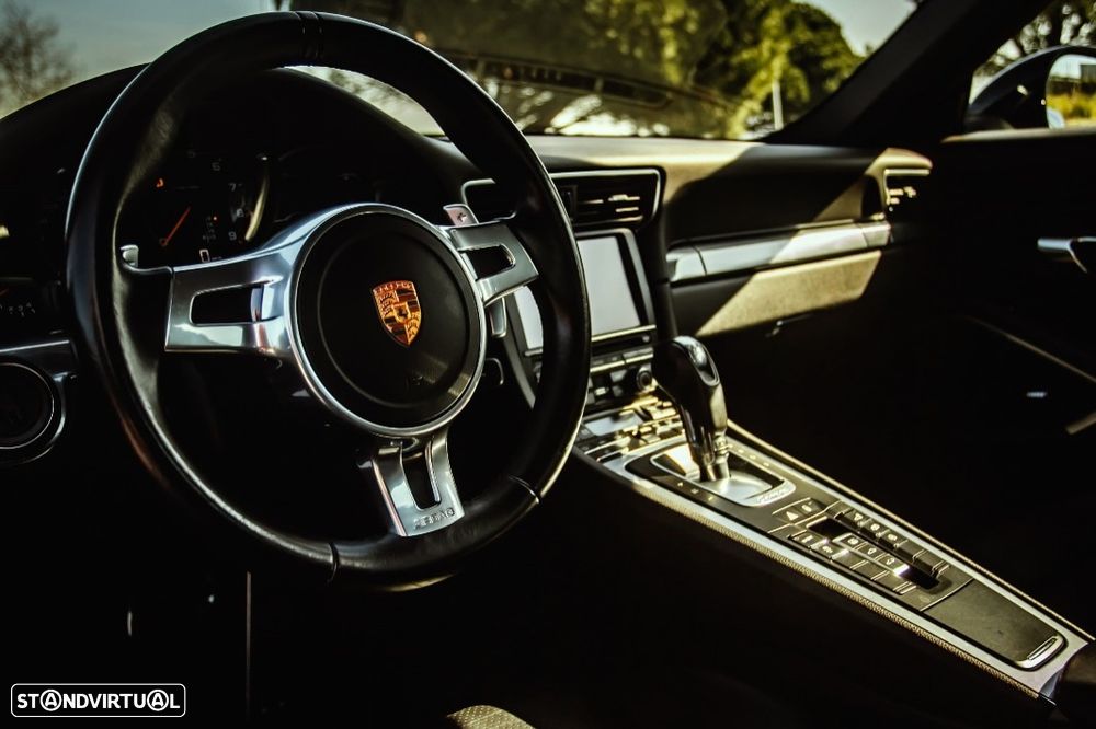 Porsche 911 (991) Carrera PDK Black Edition - 5