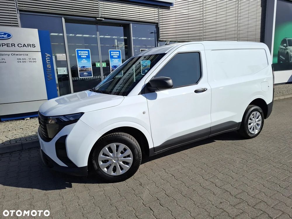 Ford Transit Courier - 2