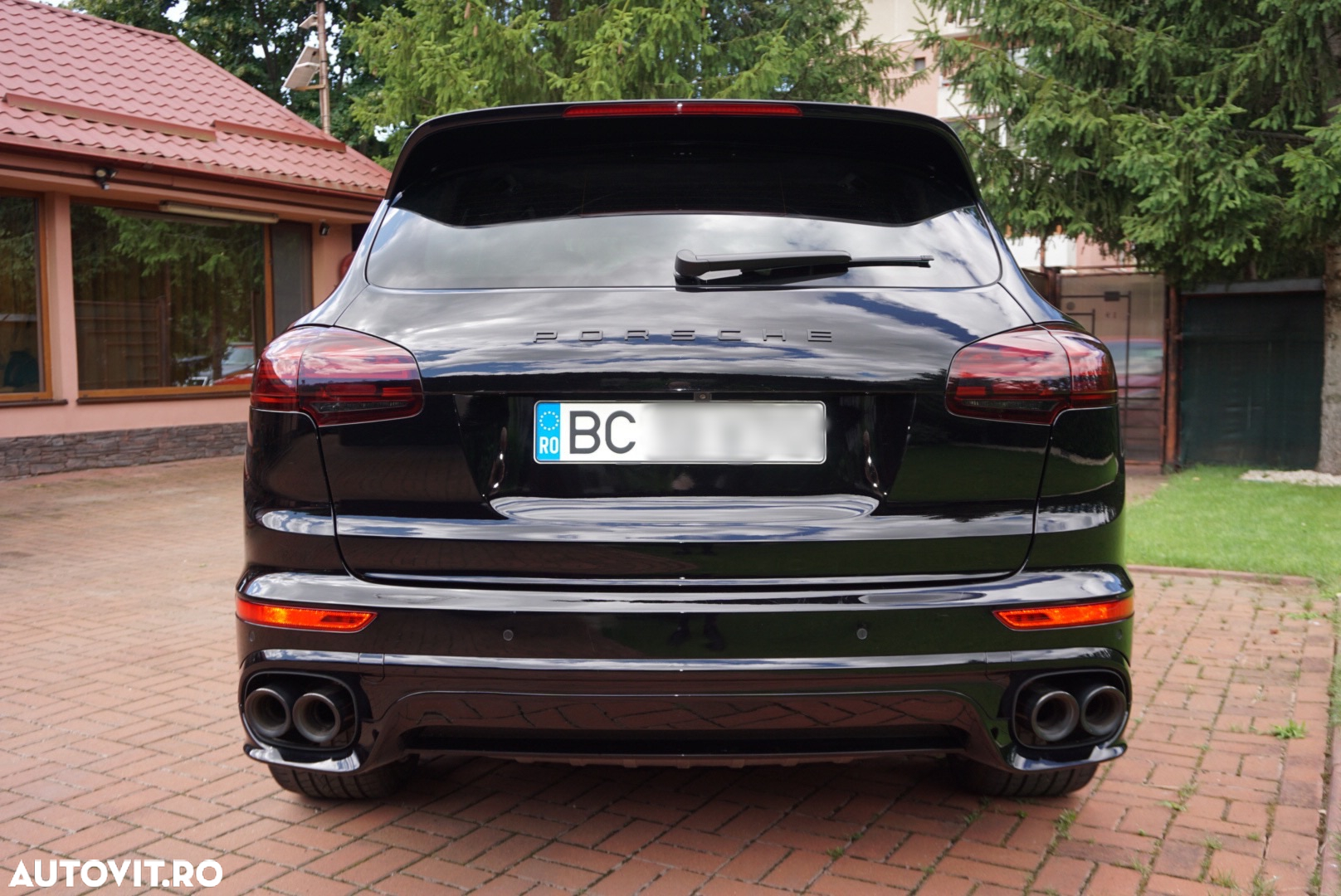 Porsche Cayenne 3.0 L - 28