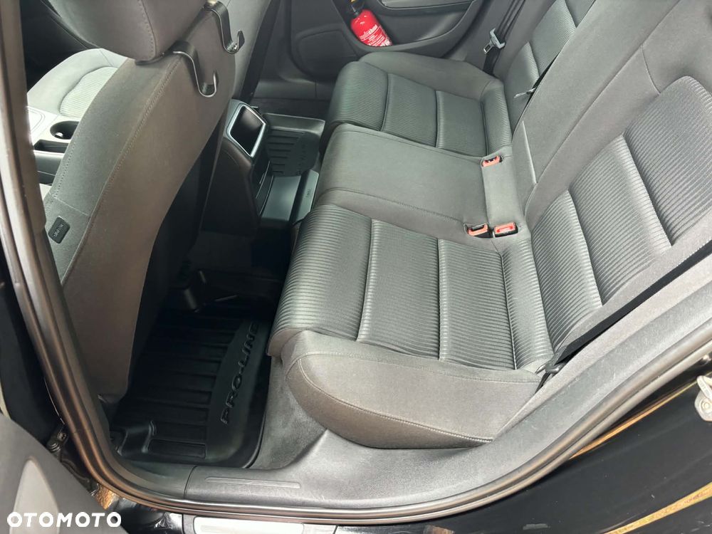 Audi A4 Avant - 11