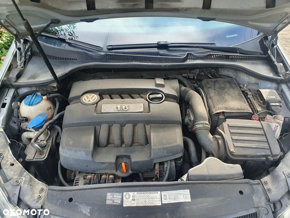 Volkswagen Golf - 9