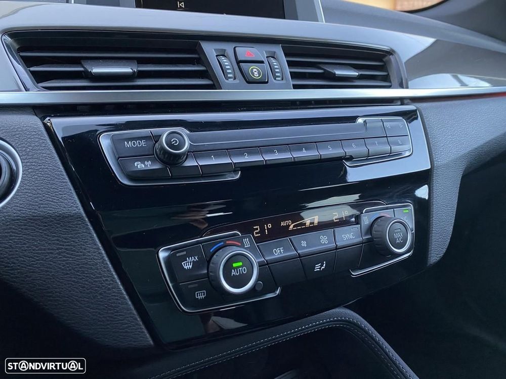 BMW X1 16 d sDrive Line xLine - 31