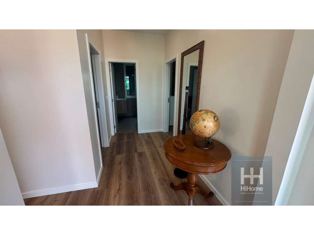 Apartamento T2 para arrendamento nos Ihéus - Grande imagem: 2/16