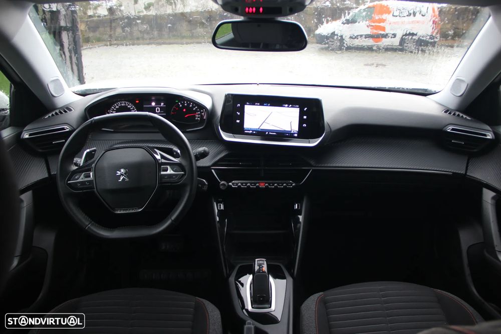 Peugeot 2008 PureTech 130 EAT8 Active - 8