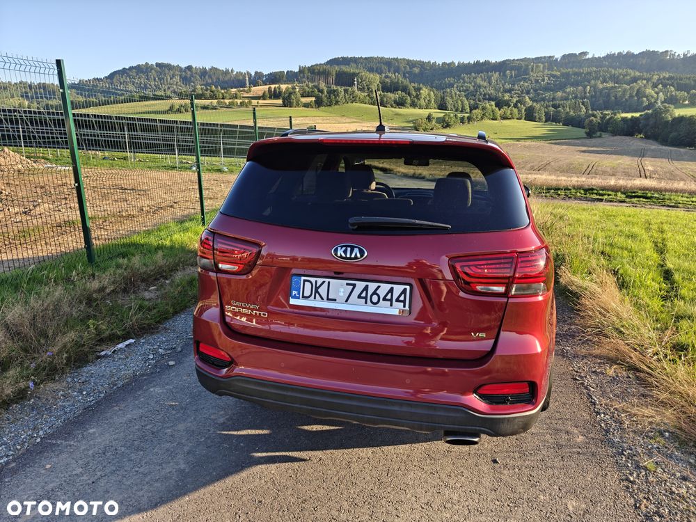 Kia Sorento - 6