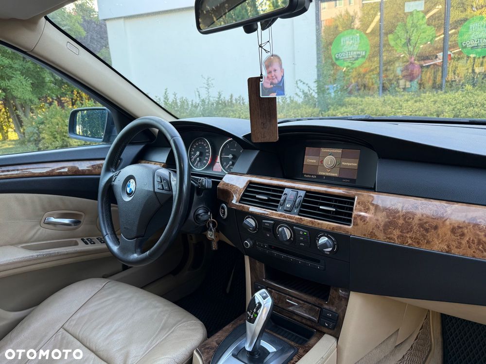 BMW Seria 5 - 17