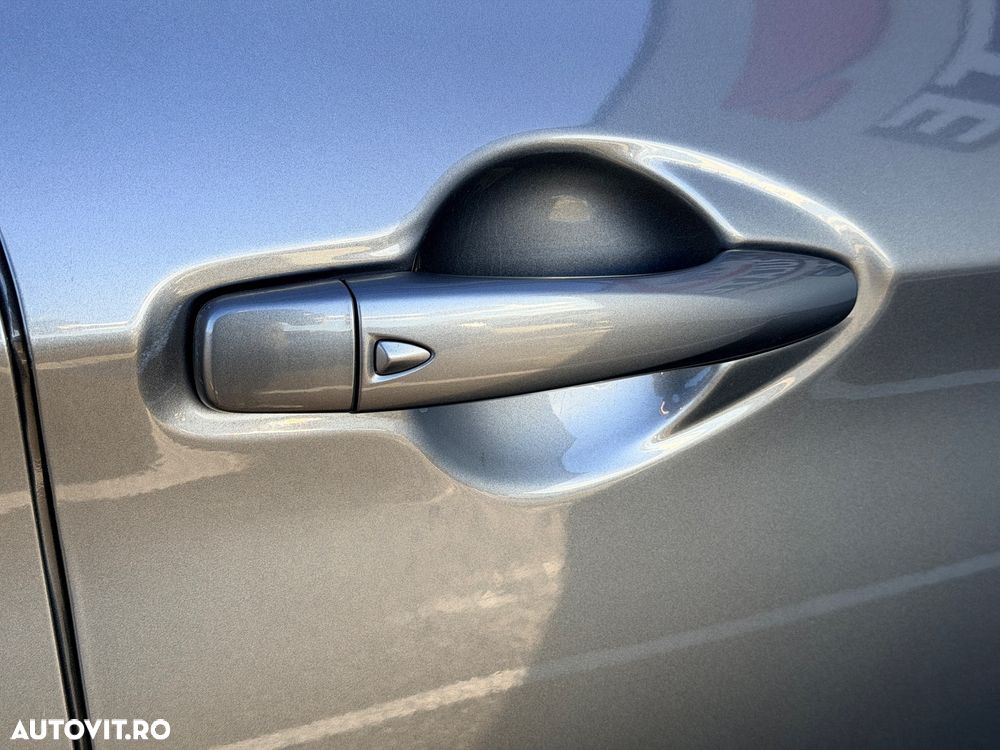 Nissan Qashqai 1.2 DIG-T Start/Stop N-Connecta - 17