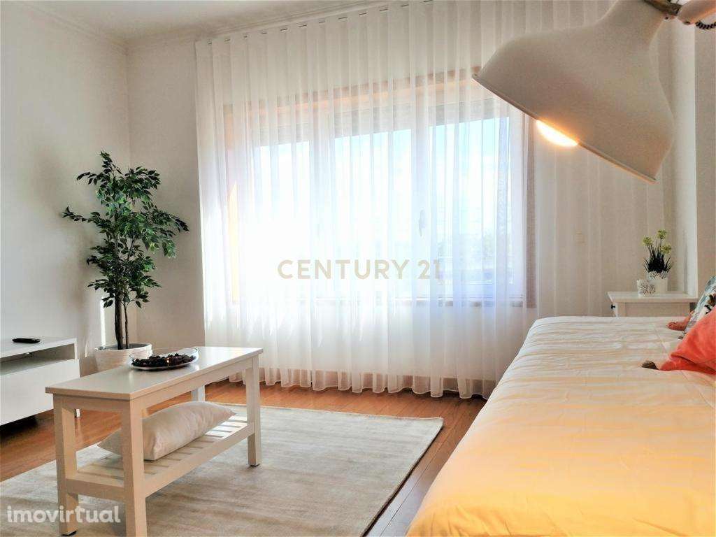 Apartamento mobilado para arrendamento no Parque das Naçoes - Grande imagem: 4/27