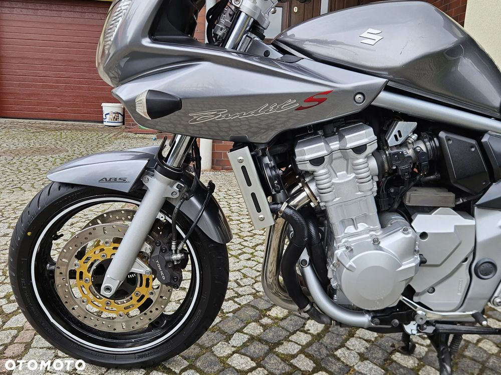 Suzuki Bandit - 7