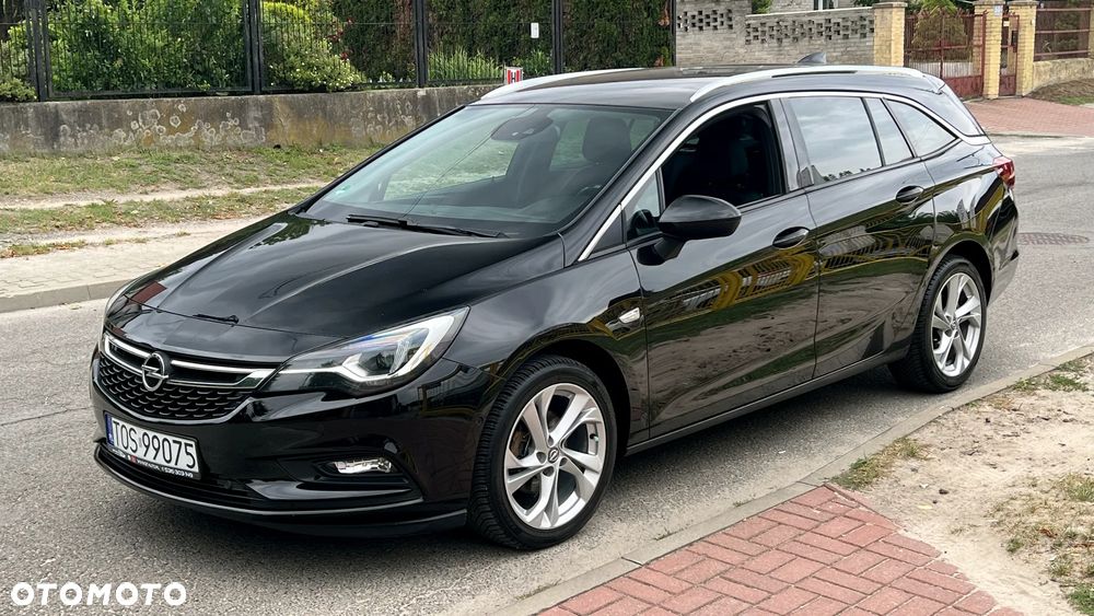 Opel Astra 1.6 CDTI Cosmo - 2