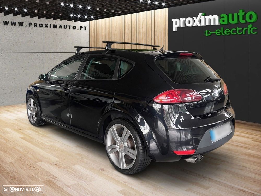 SEAT Leon 2.0 TDI FR - 11