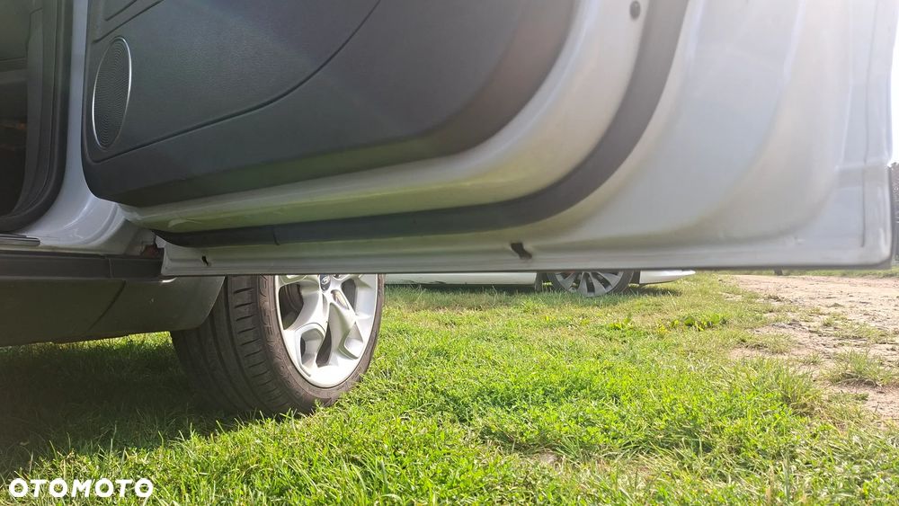 Ford Kuga 2.0 TDCi Titanium - 17