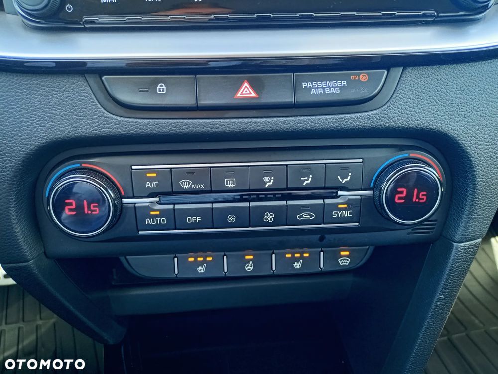 Kia Ceed 1.5 T-GDI Business Line DCT - 7