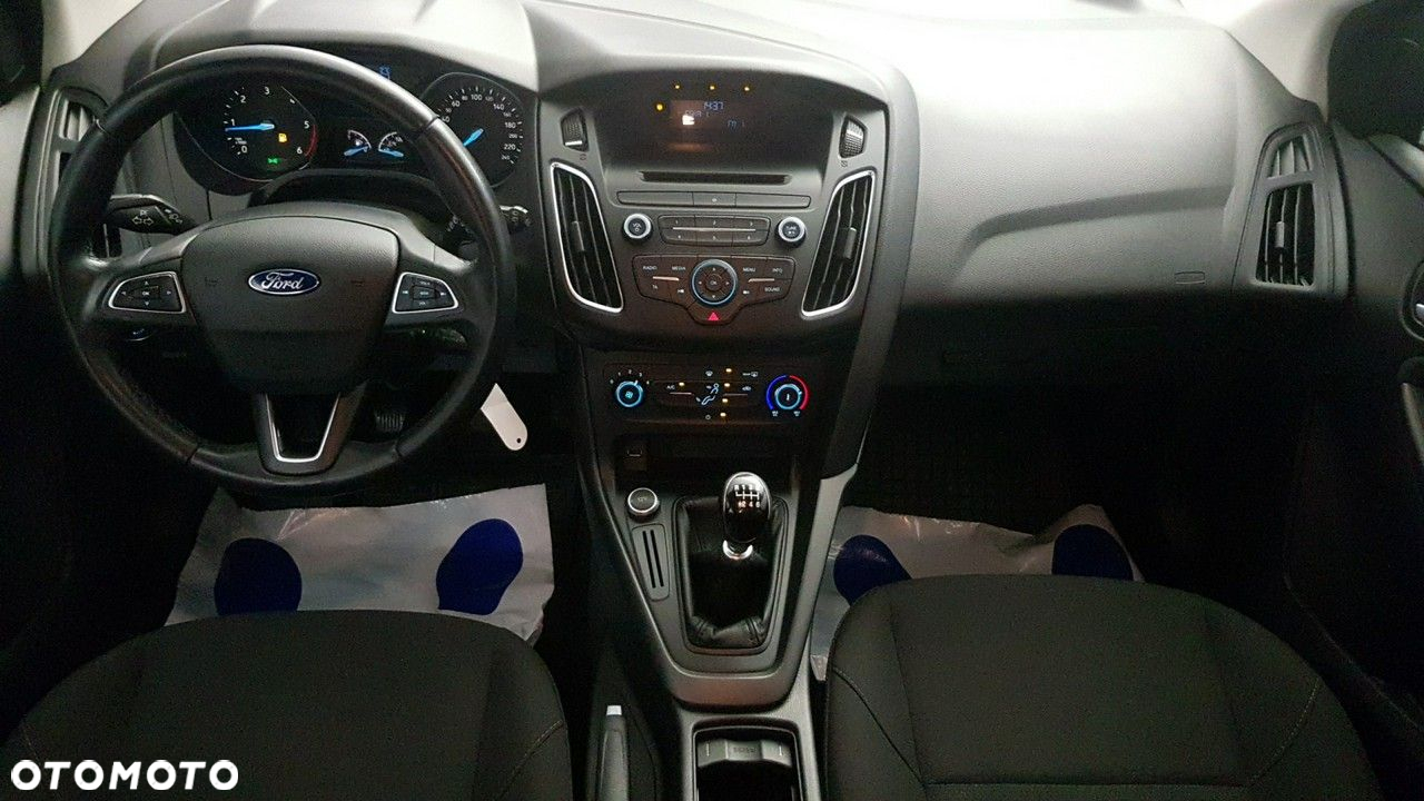Ford Focus - 20