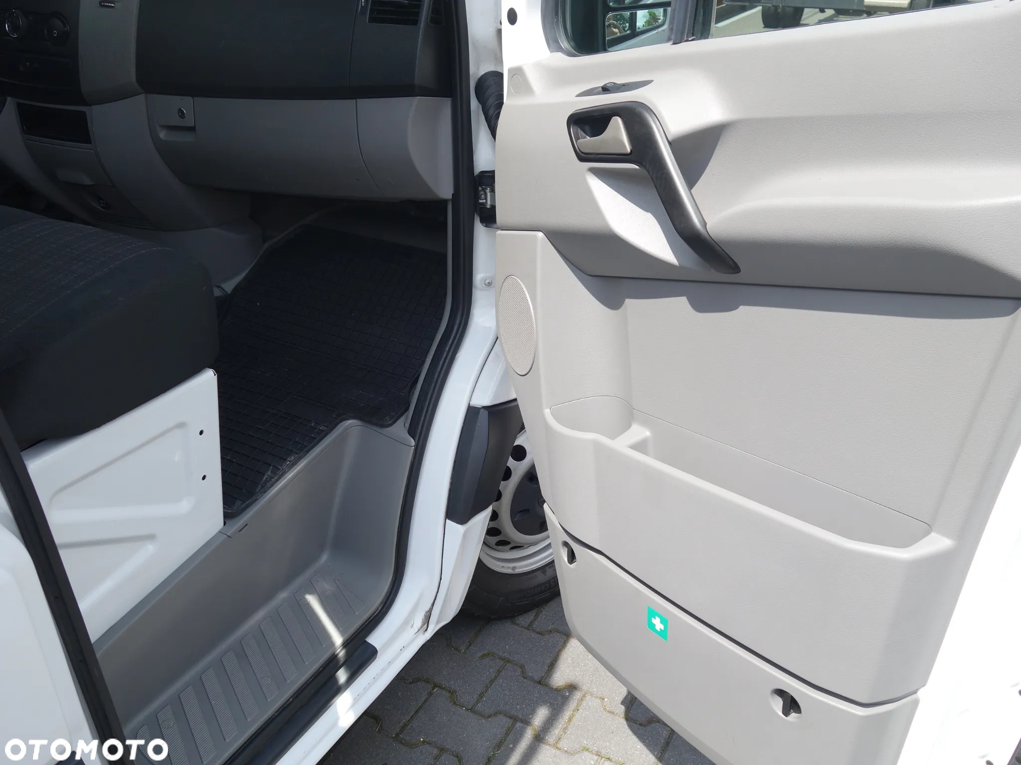 Mercedes-Benz sprinter - 12
