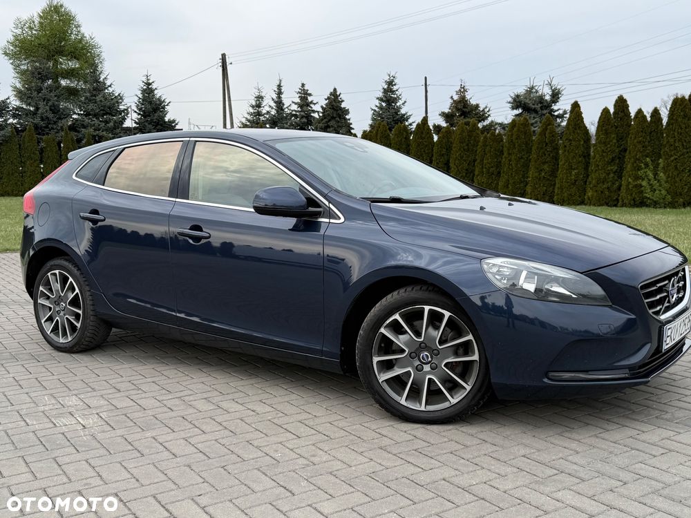 Volvo V40 - 15