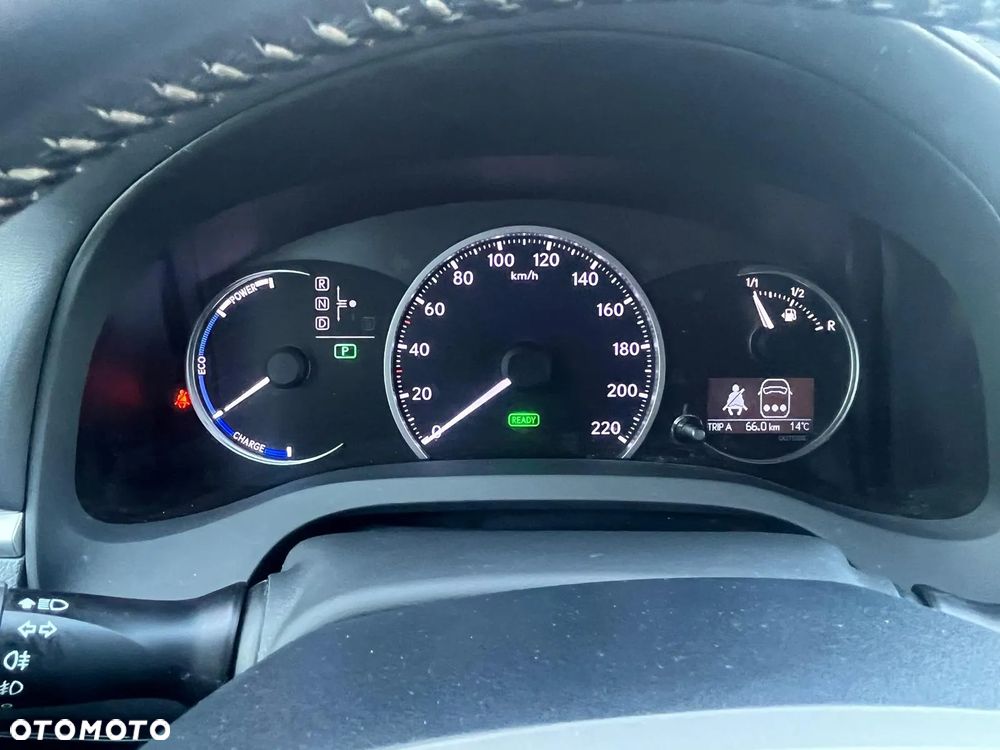 Lexus CT 200h Executive Line - 12