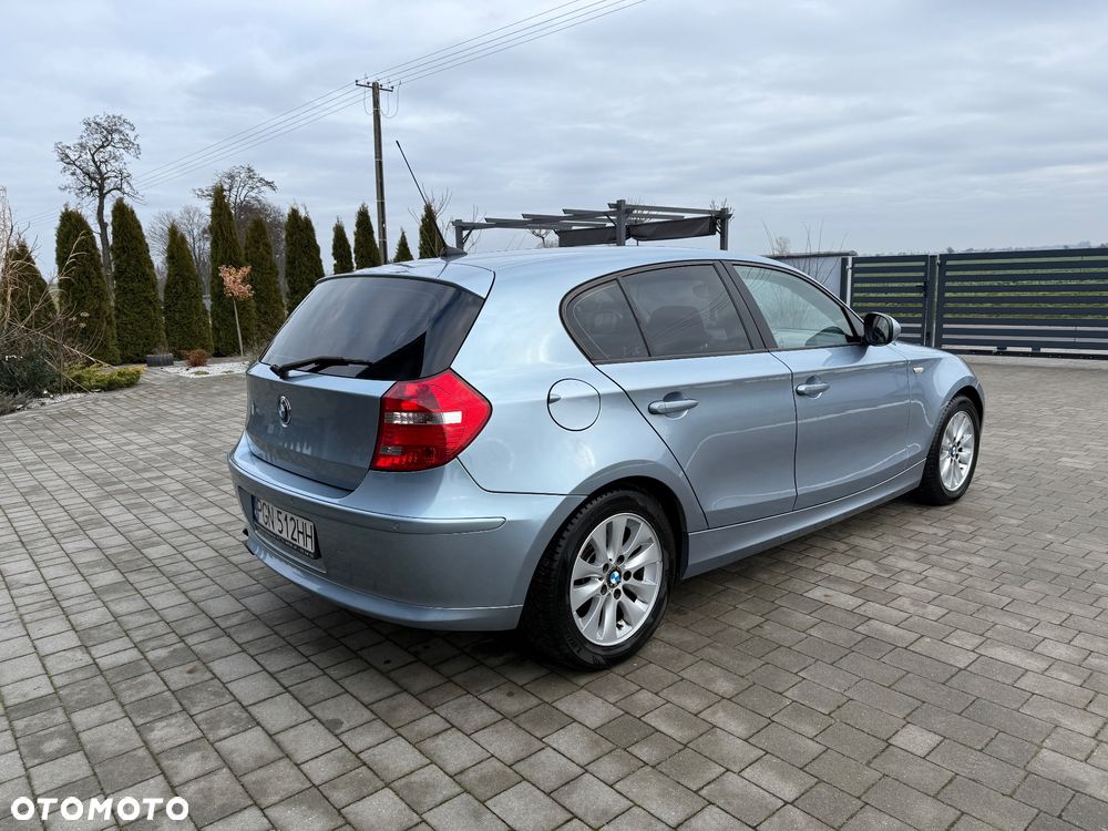 BMW Seria 1 116i - 6