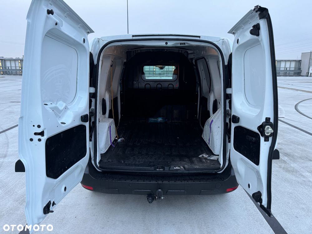 Renault Express - 27