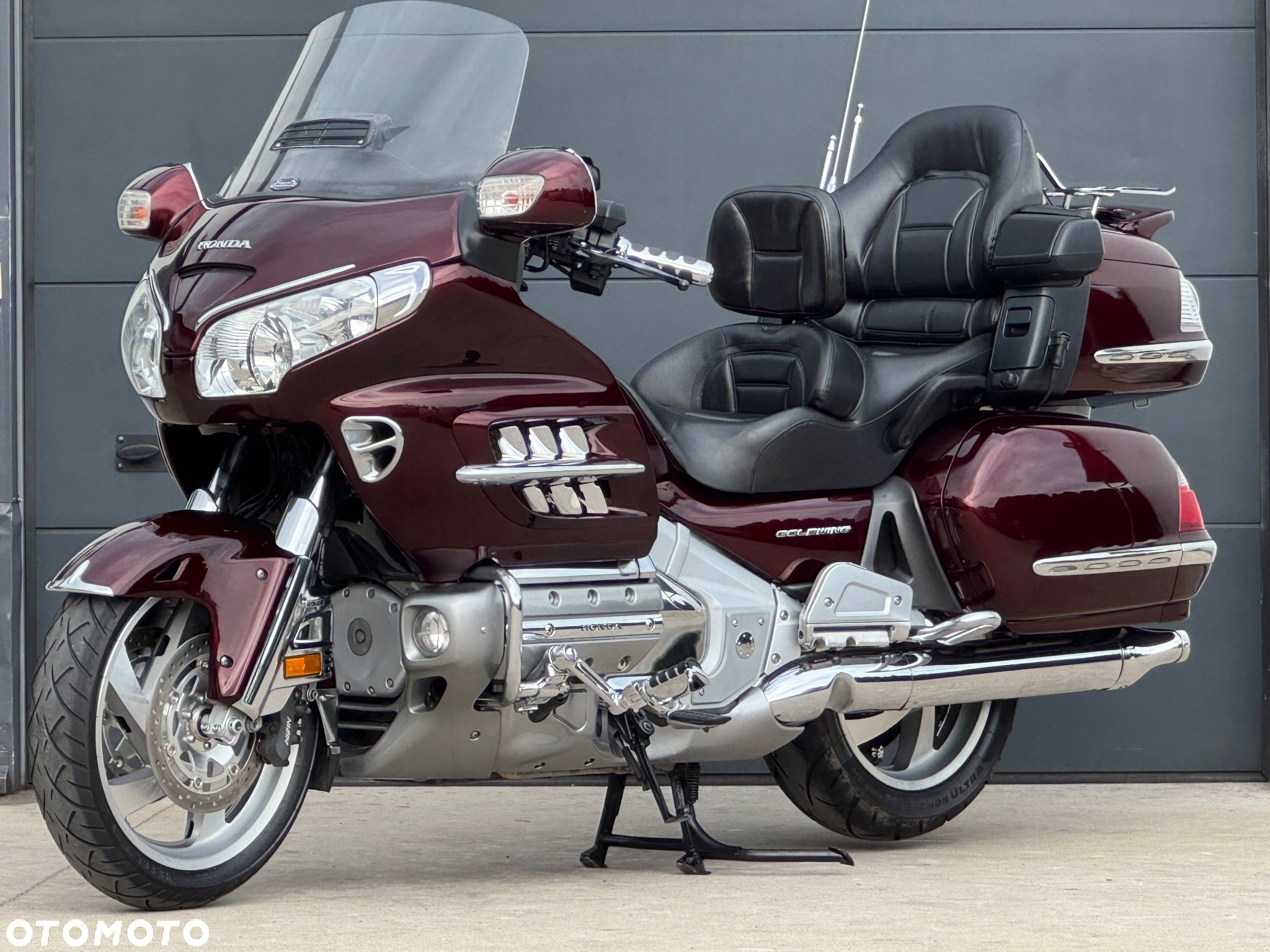 Honda GL - 27