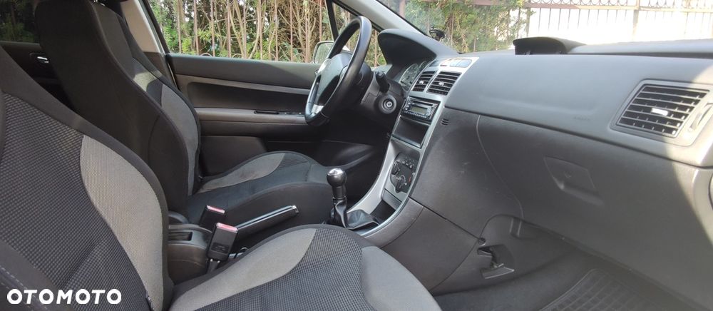 Peugeot 307 - 22