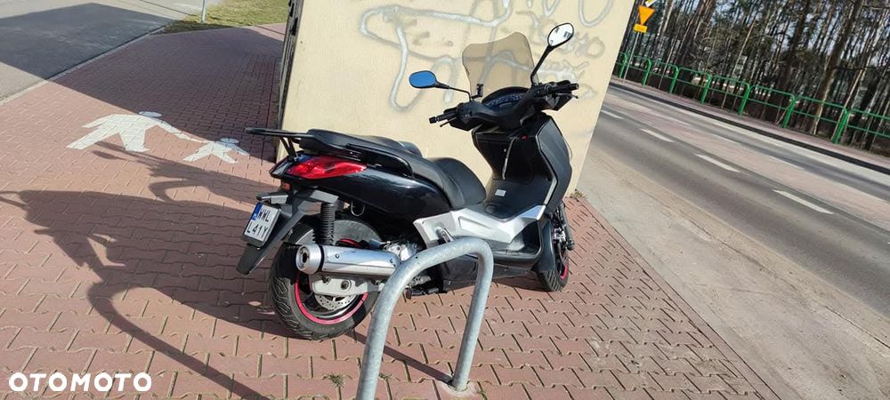 Yamaha X-max - 2