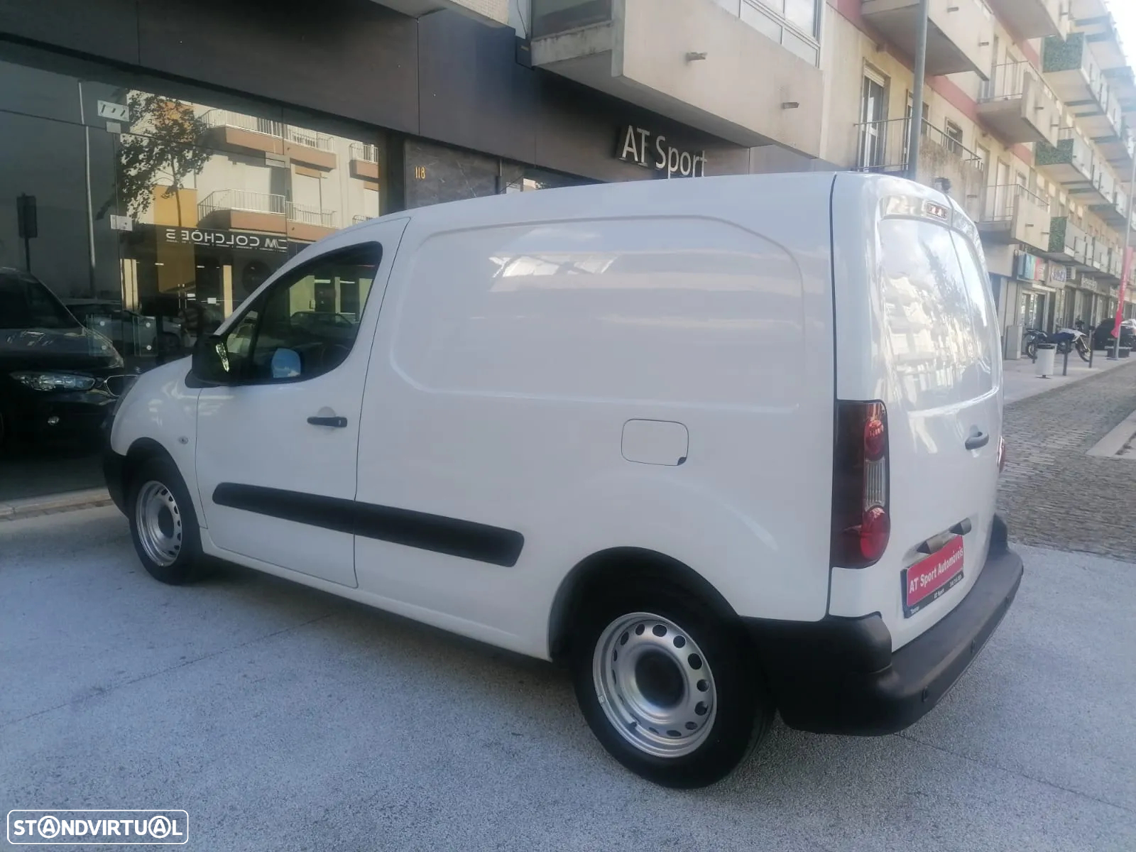 Citroën BERLINGO 1.6 HDI 100 CV 3 LUG - 2