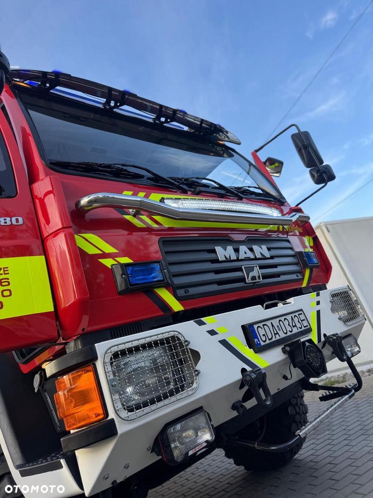 MAN Straż pożarna | Wóz strażacki MAN 4x4 | 3000 litrów wody | CNBOP - 18
