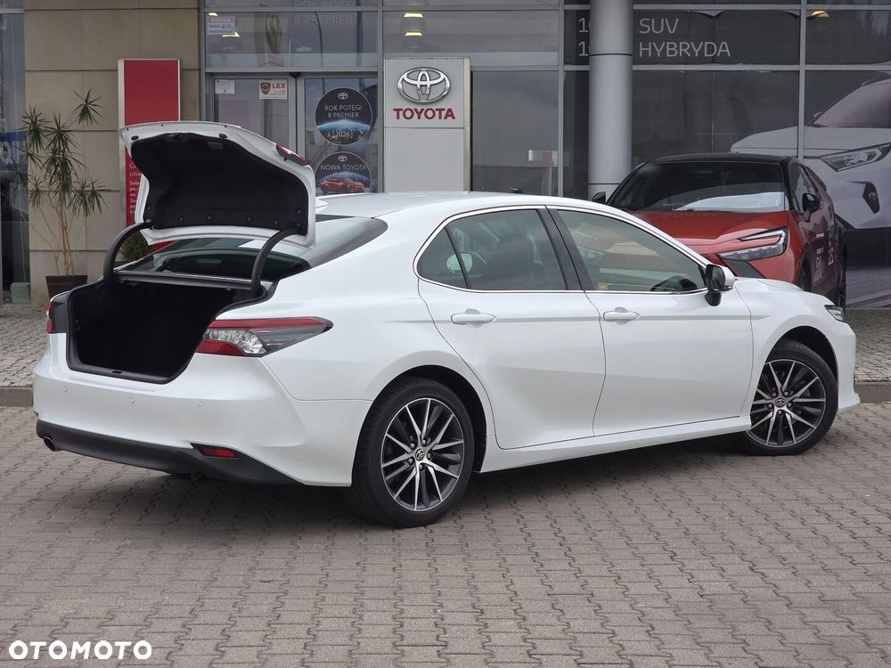Toyota Camry 2.5 Hybrid Executive CVT - 5