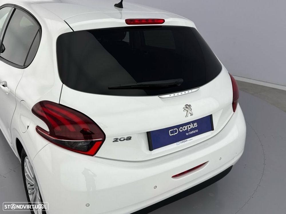 Peugeot 208 1.2 PureTech Allure - 28