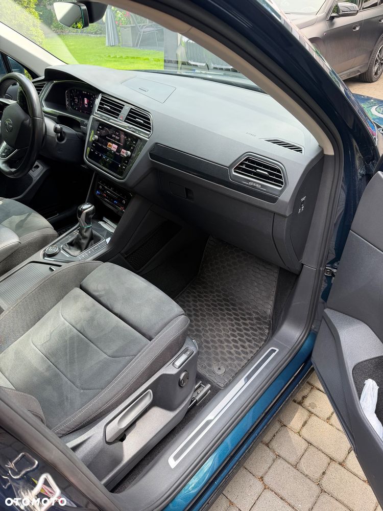 Volkswagen Tiguan 2.0 TSI 4Mot Elegance DSG - 32