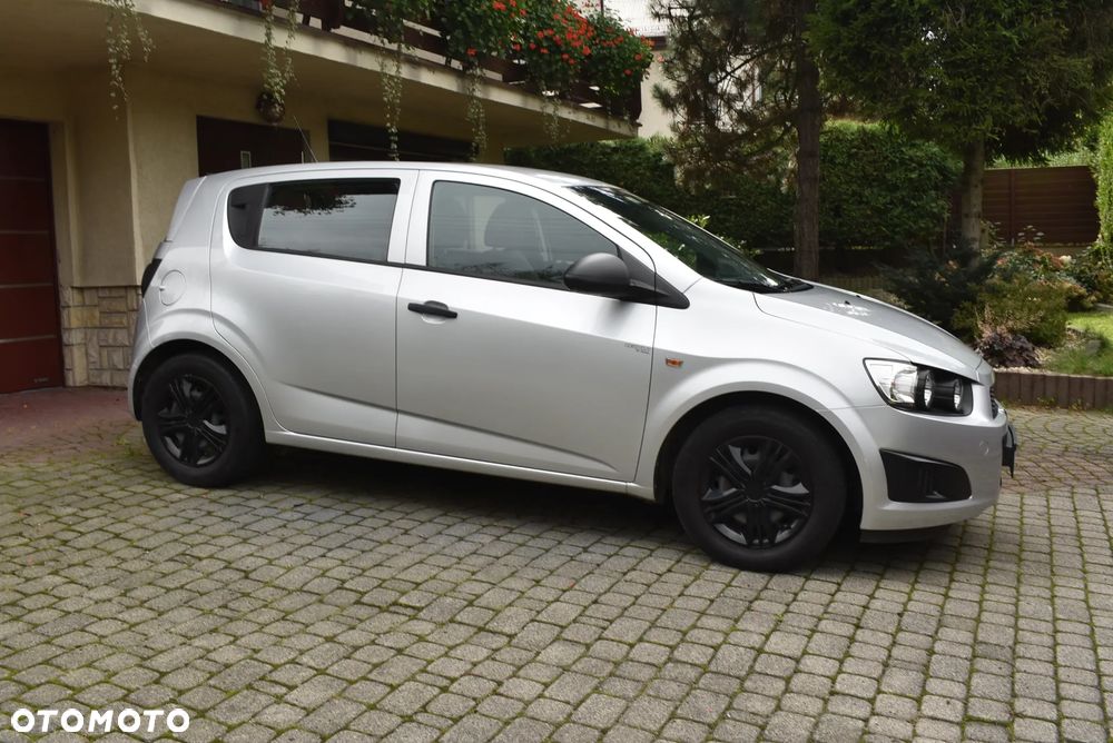 Chevrolet Aveo 1.2 LS+ - 1