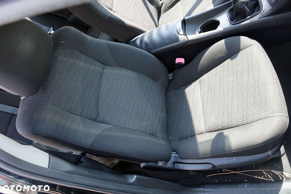 TOYOTA AVENSIS III T27 PH1 KOMBI 2009 209 2.0 D4D 1AD-FTV 126KM EA65 CZARNY na części - 12
