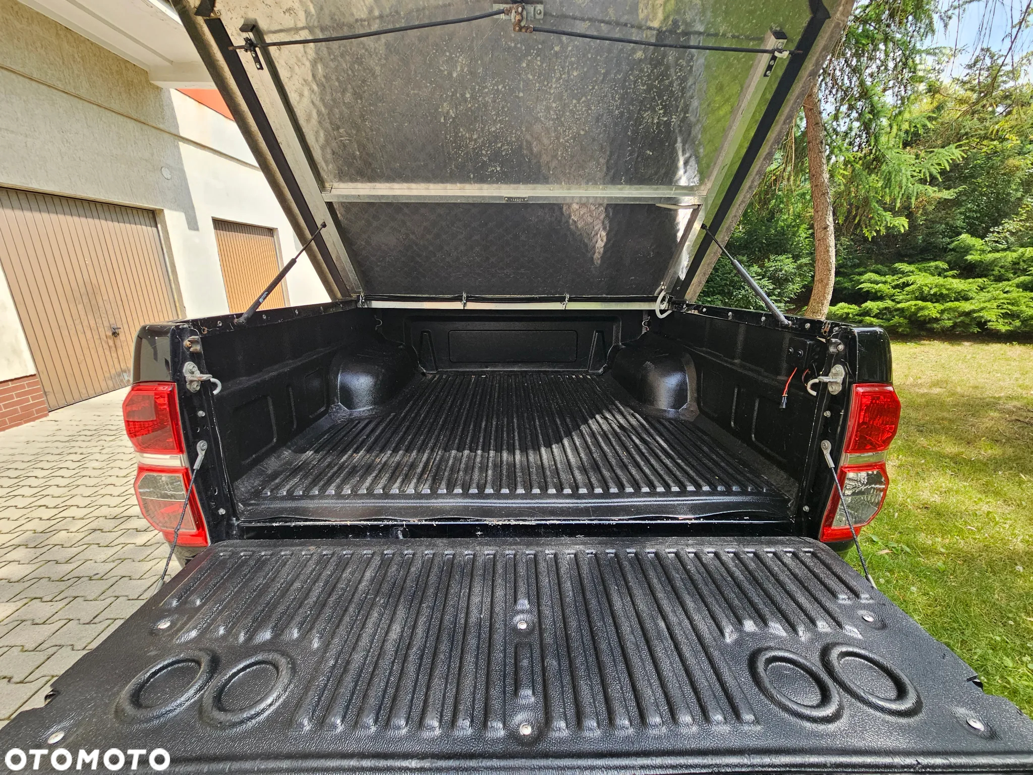 Toyota Hilux 3.0 D-4D Invincible - 13