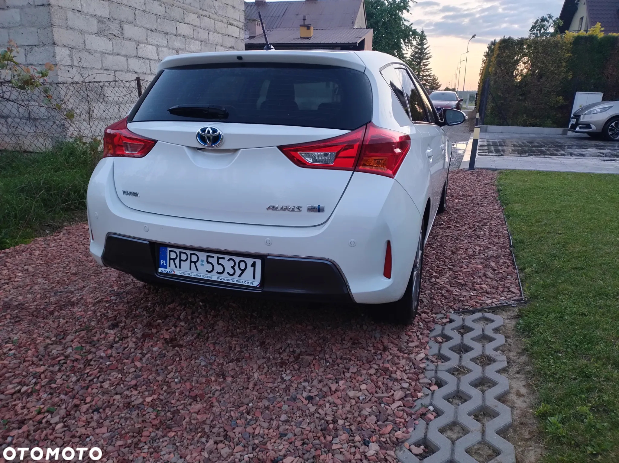 Toyota Auris 1.8 VVT-i Hybrid Automatik Cool - 11