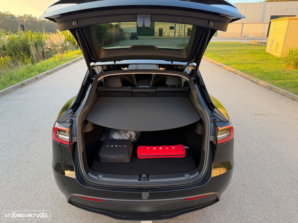 Tesla Model Y Tração Traseira - 19