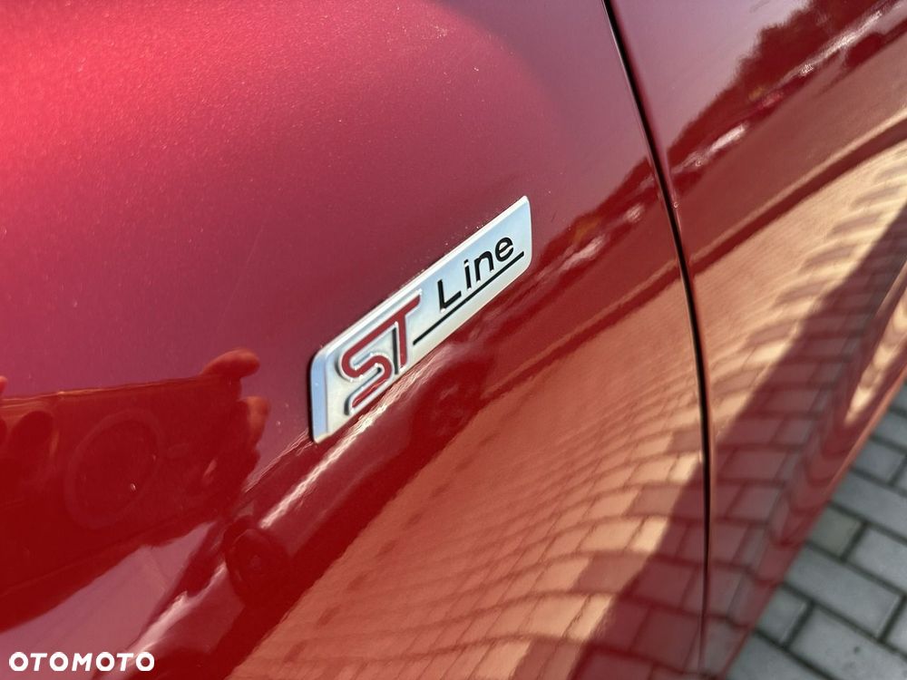 Ford Kuga 1.5 EcoBoost ST-LINE - 32