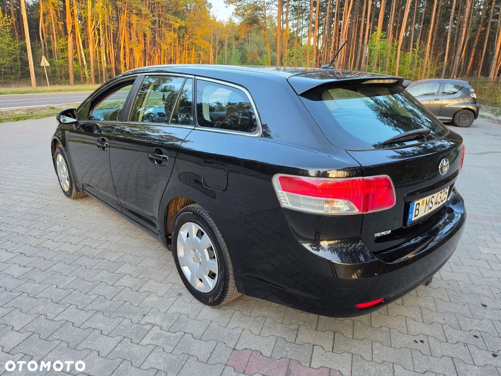 Toyota Avensis 1.8 Multidrive S Sol - 15