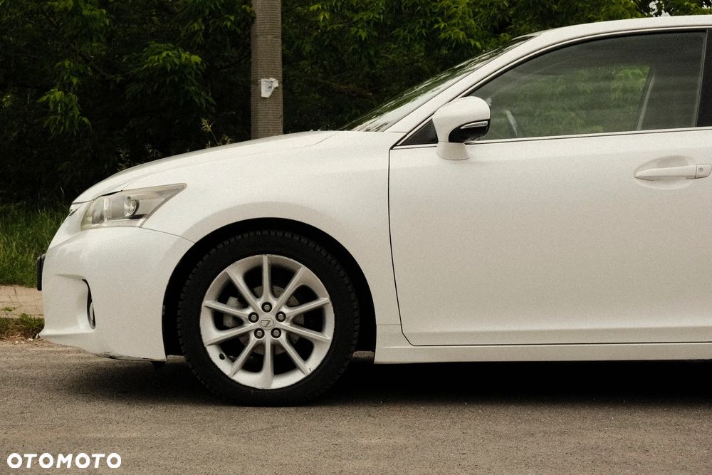 Lexus CT 200h Classic - 4