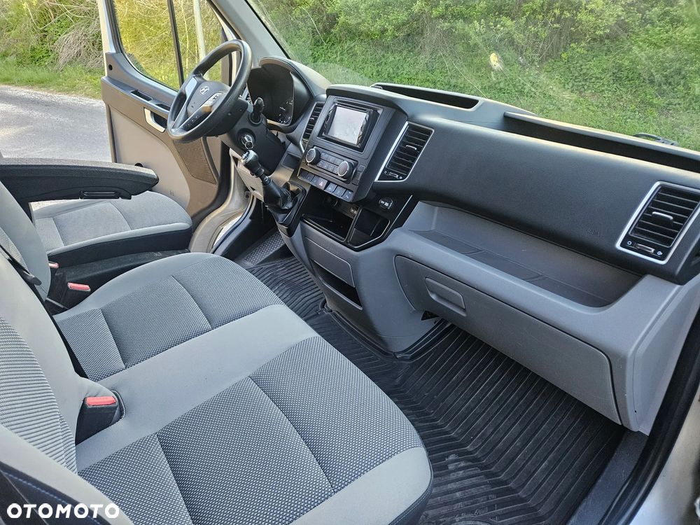 Hyundai H350 - 9
