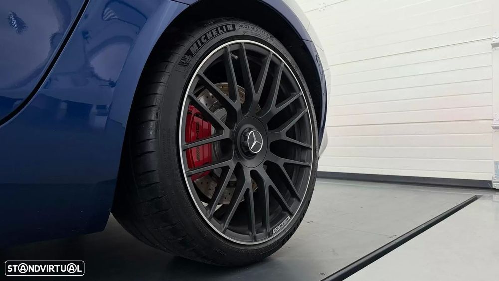 Mercedes-Benz AMG GT S Speedshift 7G-DCT - 40