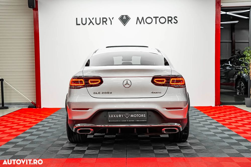 Mercedes-Benz GLC Coupe 200 d 4Matic 9G-TRONIC AMG Line - 14