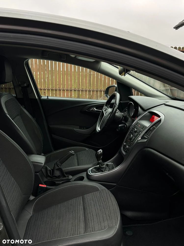 Opel Astra 1.4 T Active - 19