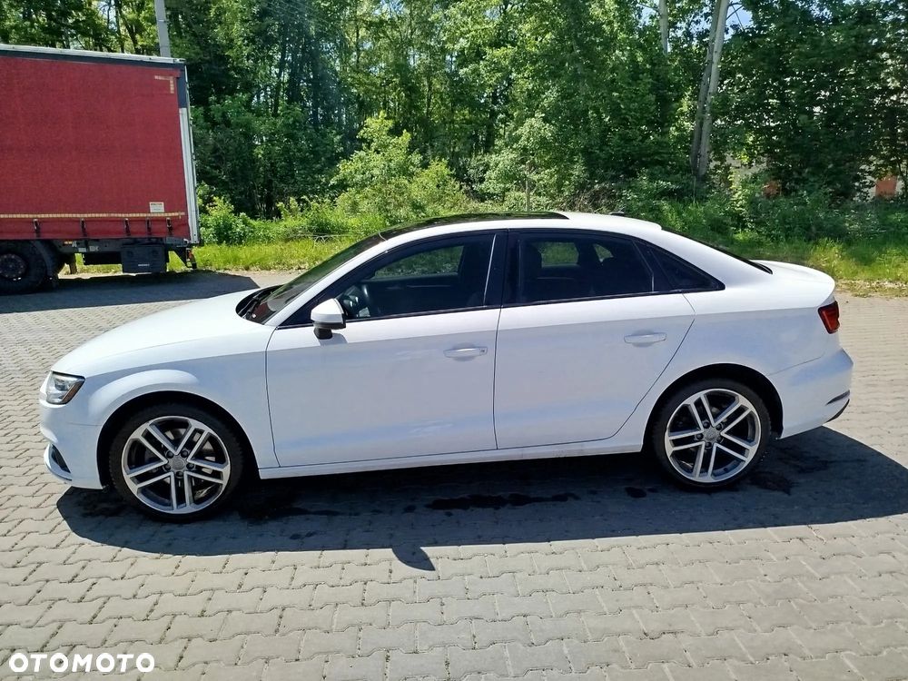 Audi A3 Limousine 40 TFSI quattro S tronic advanced - 7