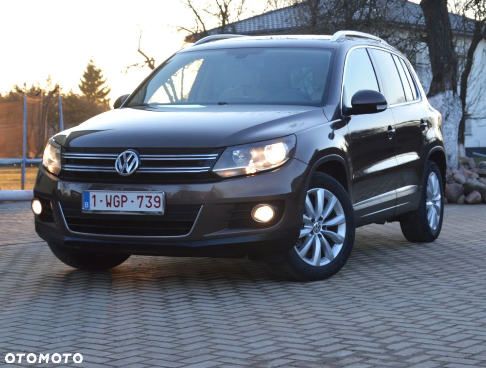 Volkswagen Tiguan - 1